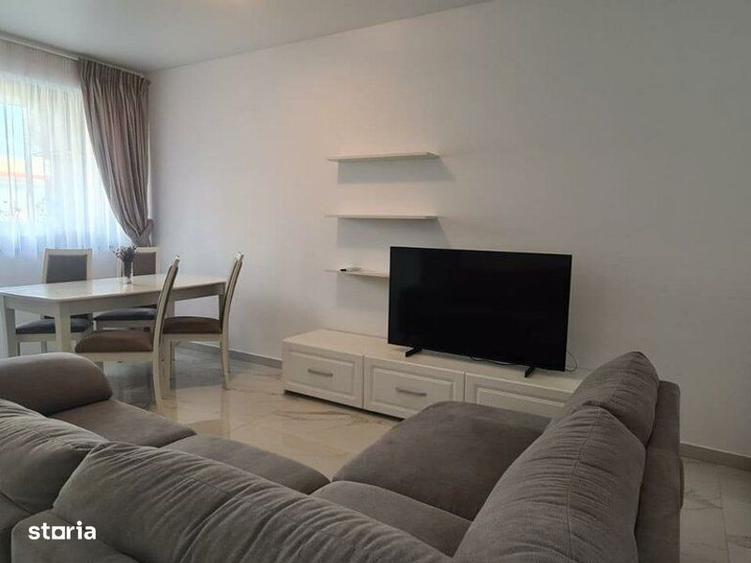 Apartament cu 2 camere în Micro 17