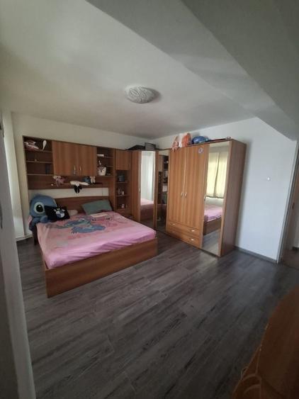 Proprietar dau spre inchiriere garsoniera mare, mobilata la orizont - 5