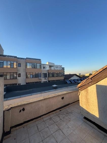 Apartament cu 3 camere, mobilat în Tomis Nord