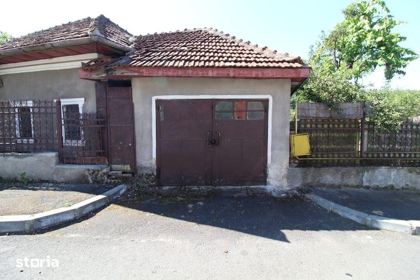 Casă cu 5 camere cu Teren 538 Mp în Central