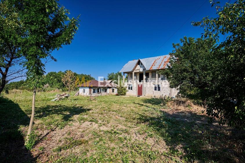 Casă individuală cu 4 camere cu Canalizare în Uda