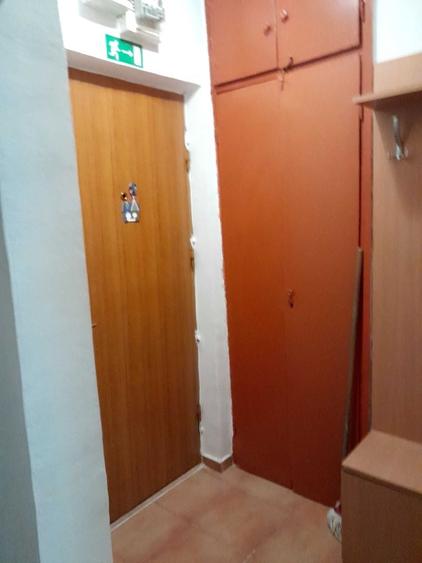 Garsonieră decomandată în Colentina