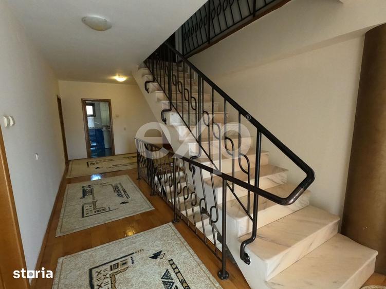 Vila Exclusivista cu Terasa si Curte Generoasa in Gavana, Pitesti - 2