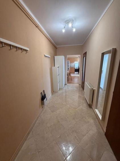 Apartament cu 2 camere decomandat în Carpați 2