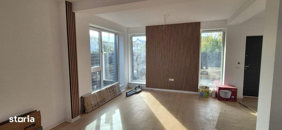 Casă cu 4 camere în Central