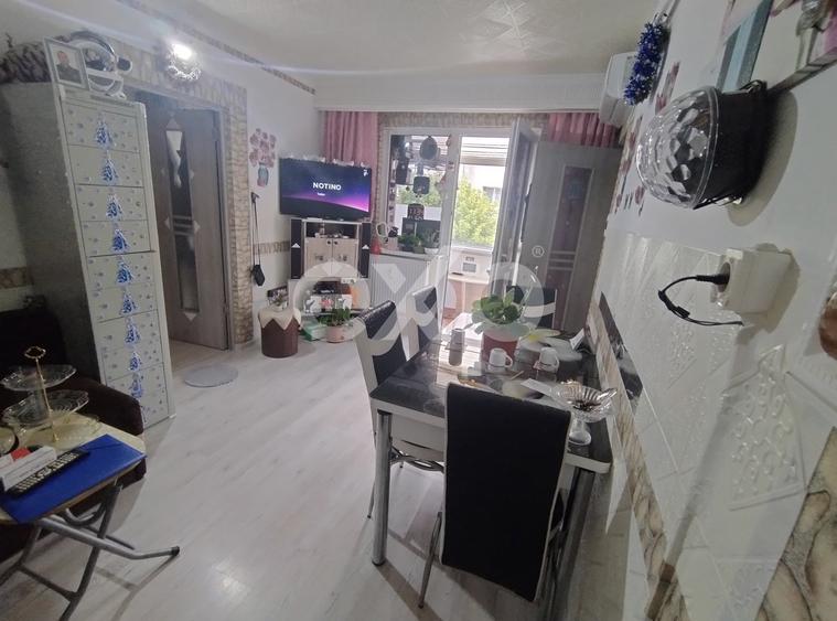 Apartament cu 2 camere semidecomandat, mobilat în Trivale