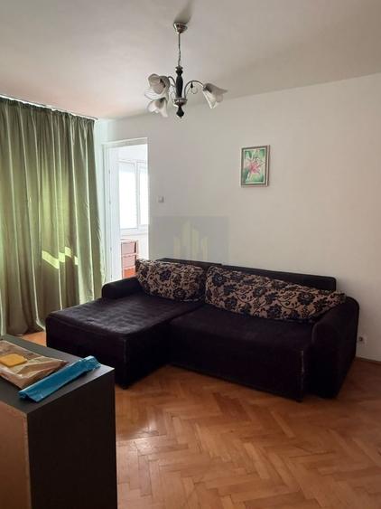 Apartament cu 2 camere semidecomandat, mobilat în Lujerului