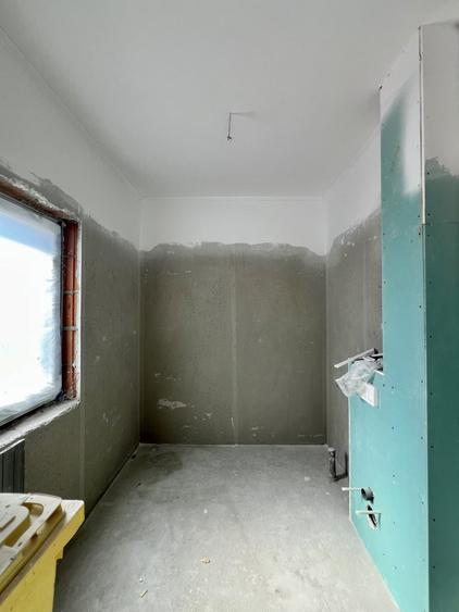 Casă cu 4 camere cu Teren 316 Mp în Săcălaz