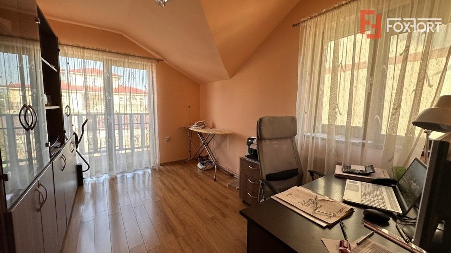 Duplex cu 4 camere cu Canalizare în Giroc