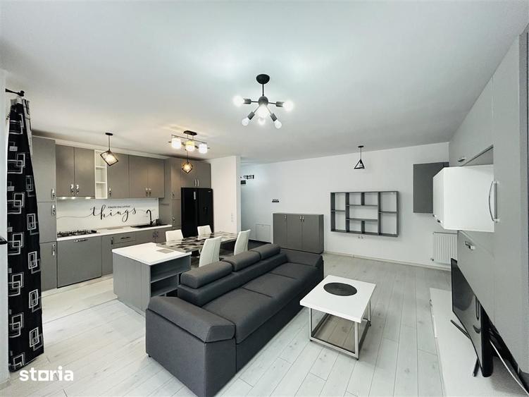 Apartament cu 3 camere în Piața Cluj