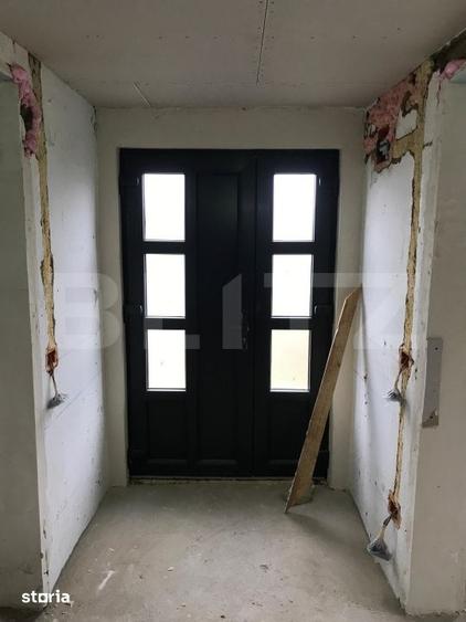Casă cu 3 camere cu Teren 3400 Mp în Vulturești