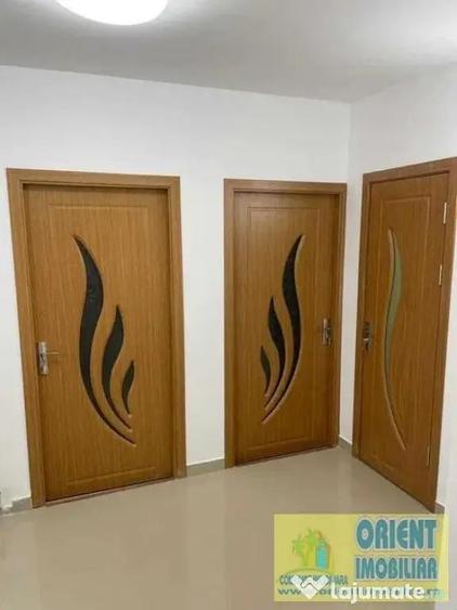 Spațiu comercial, de 61 mp, în Casa de Cultură