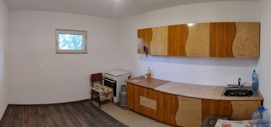 Casă cu 3 camere în Zizinca