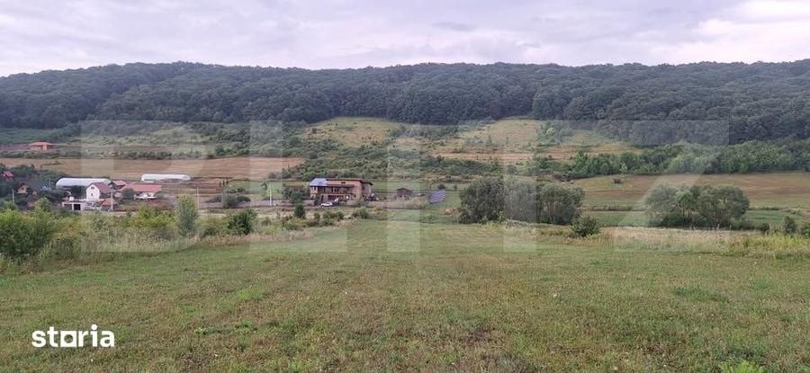 Teren de 1763 mp, în Livezeni