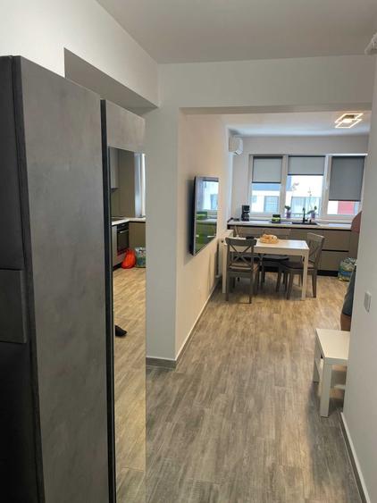 Inchiriere apartament decomandat 3 camere, parcare inclusa - 8