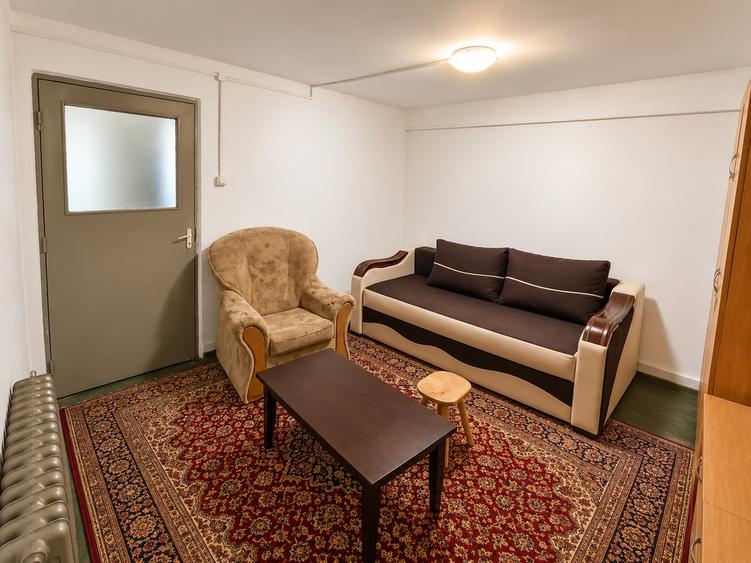 Casă cu 4 camere cu Teren 607 Mp în Universitate