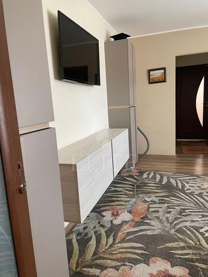 Apartament cu 2 camere semidecomandat, mobilat în Grigorescu