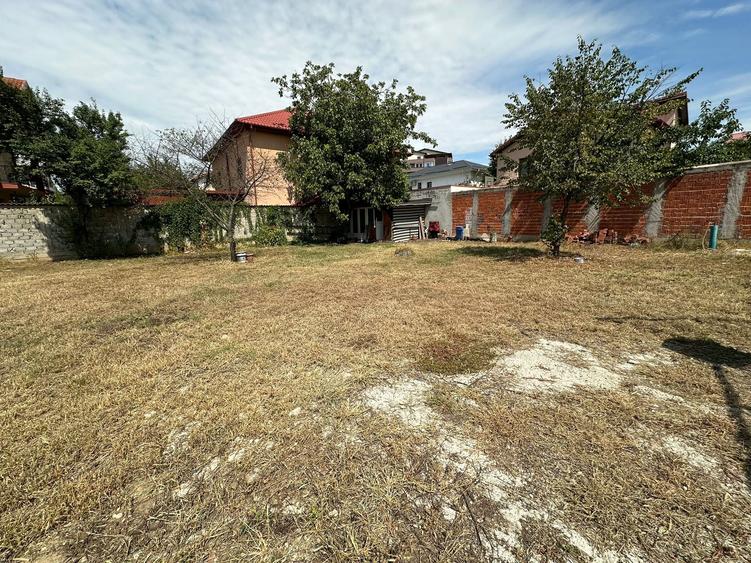 Teren Construcții intravilan de 586 mp, în Militari