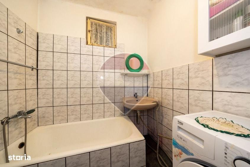 Casă cu 3 camere în Cristian