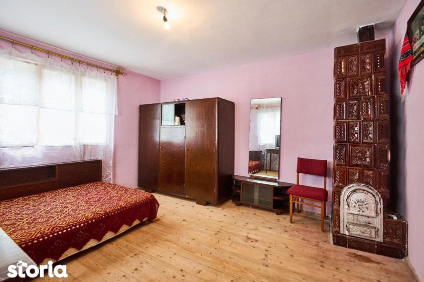Casă cu 4 camere cu Teren 4213 Mp în Nucșoara