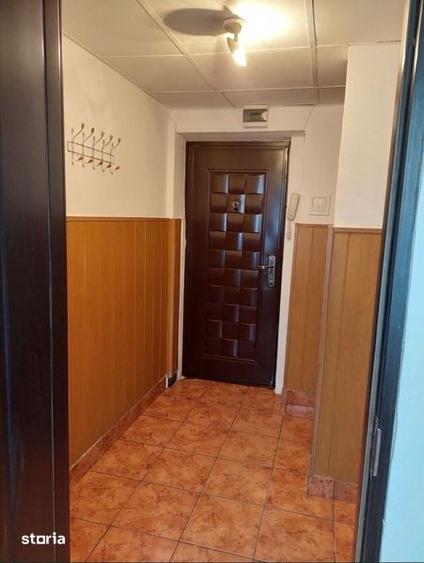 Vand apartament 2 camere - 1