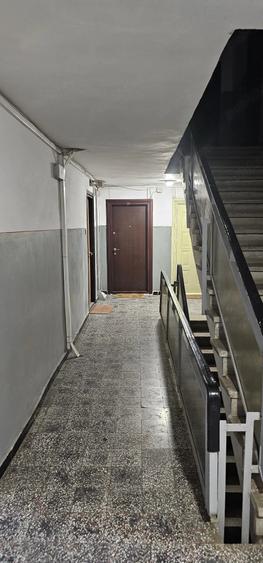Apartament cu 2 camere decomandat în Compozitorilor