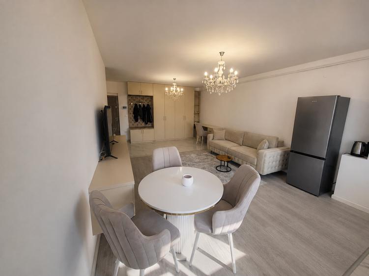 Apartament cu 2 camere semidecomandat în Vișani