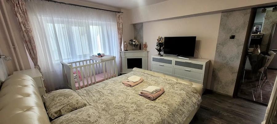 Apartament cu 3 camere decomandat în Lăpuș