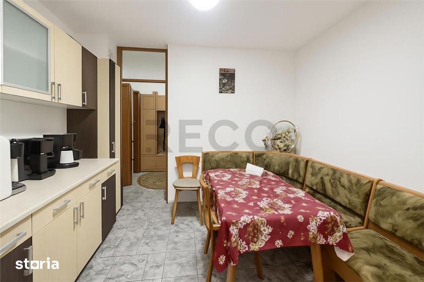 Apartament cu 2 camere decomandat în Cantemir