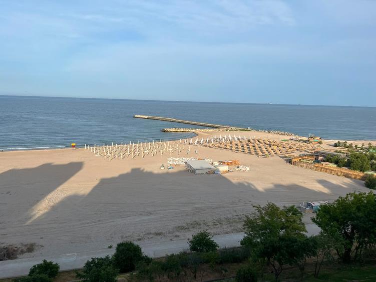 Apartament cu 2 camere decomandat în Faleza Nord