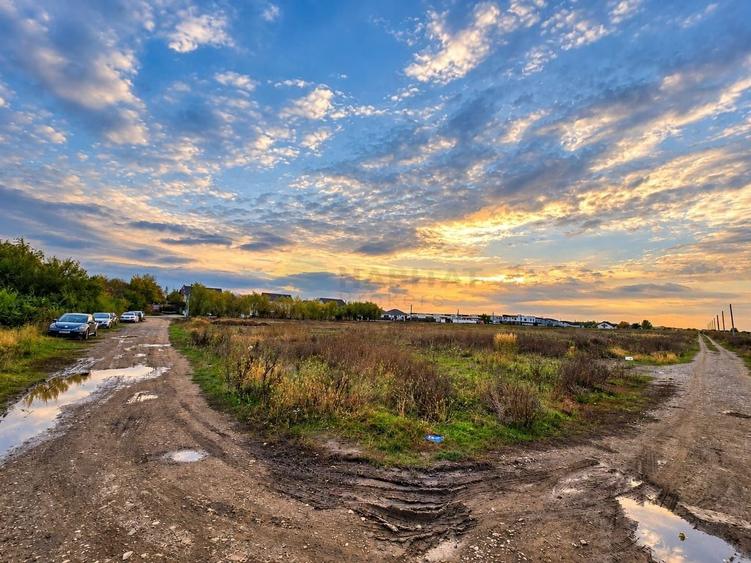Teren Construcții intravilan de 500 mp, în Tunari