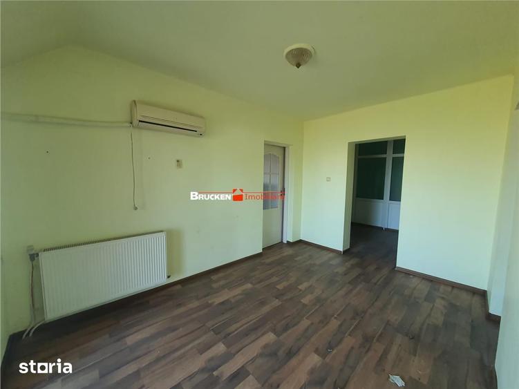 Casă cu 5 camere cu Teren 1463 Mp în Tăut