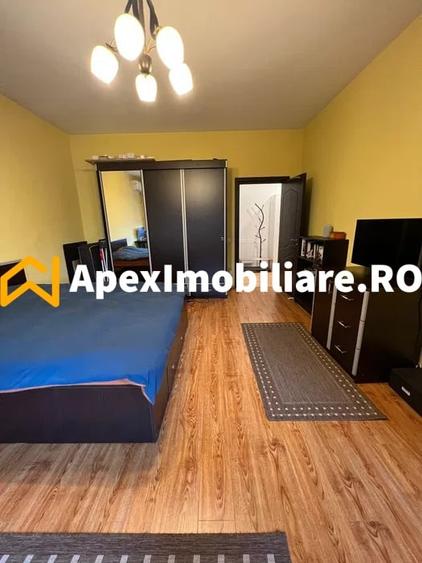 Garsonieră decomandată, mobilată în Crângași