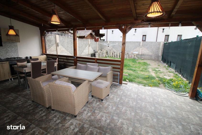 Casă cu 5 camere cu Teren 425 Mp în Central
