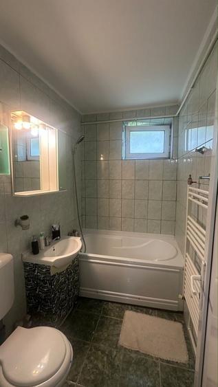 Apartament cu 2 camere semidecomandat în City Park Mall