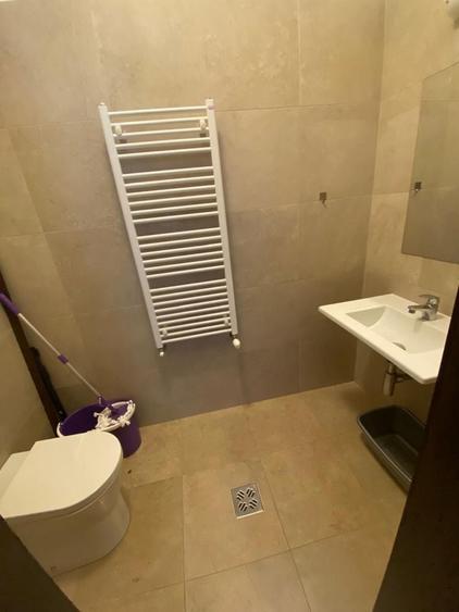 Apartament cu 2 camere decomandat în Chinteni