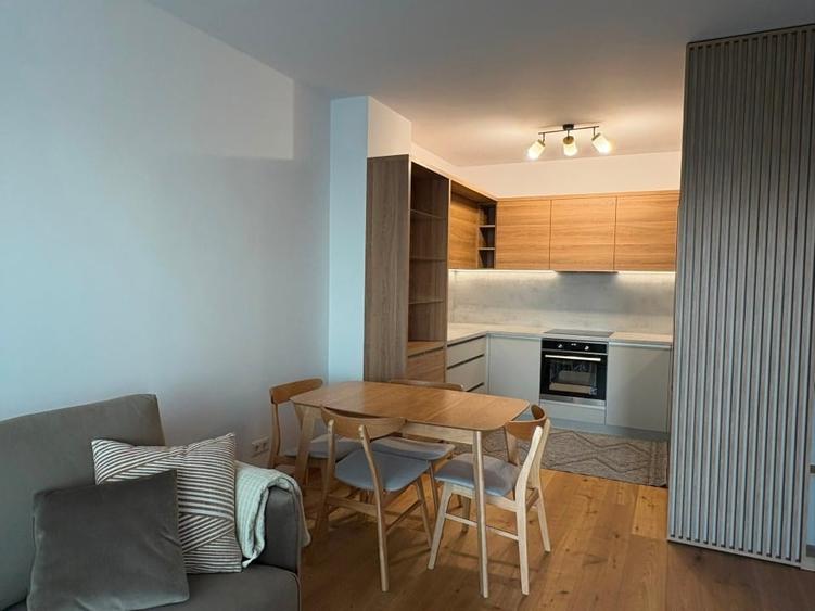 Apartament cu 2 camere decomandat, mobilat în Tudor