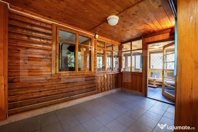 Casă cu 3 camere cu Teren 1001 Mp în Central