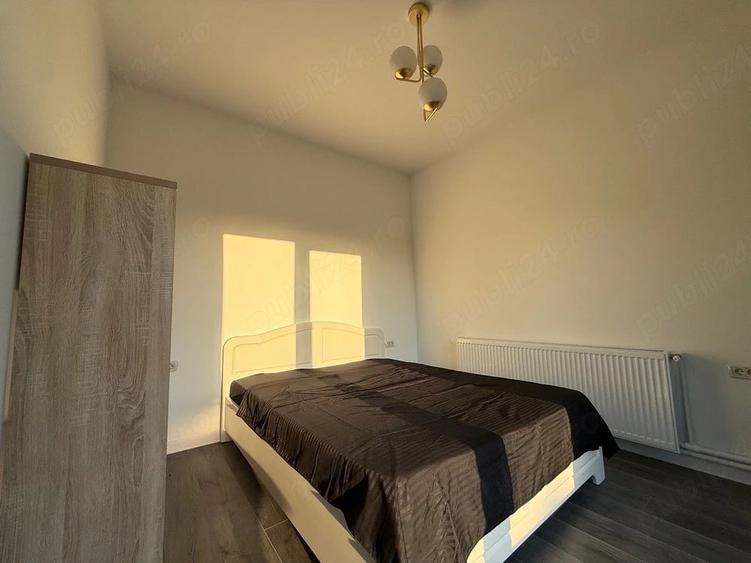 Casă cu 4 camere cu Teren 210 Mp în Central