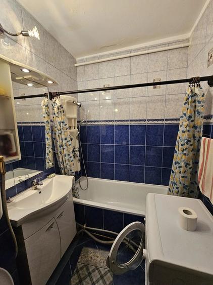 Garsonieră decomandată în Drumul Carului