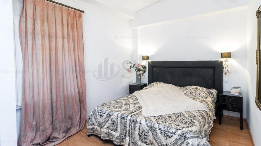 Apartament cu 2 camere semidecomandat, mobilat în P-ța Universității