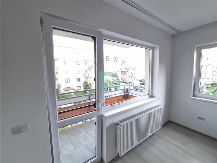 Apartament cu 3 camere decomandat, mobilat în Tractorul
