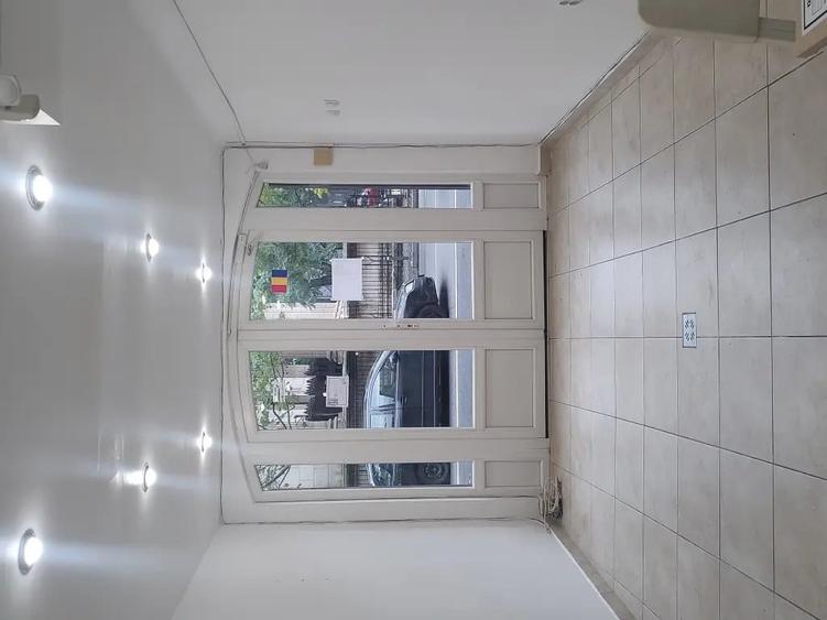 Spațiu comercial, de 20 mp, în Ferdinand