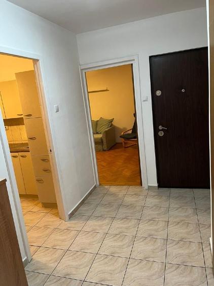 Apartament cu 2 camere decomandat în Floreasca