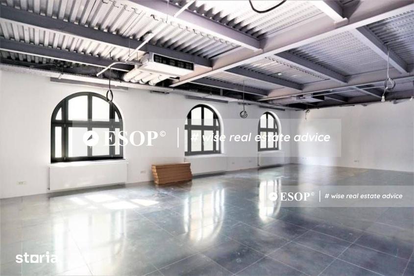 Casă cu Teren 473 Mp în Romană