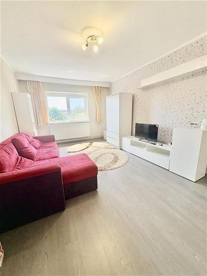 Apartament cu 2 camere decomandat, mobilat în Dacia