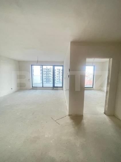 Apartament cu 2 camere semidecomandat în Semicentral
