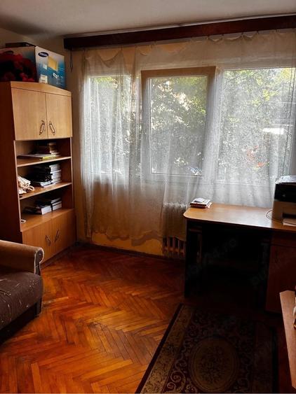 Garsonieră decomandată în Medicină