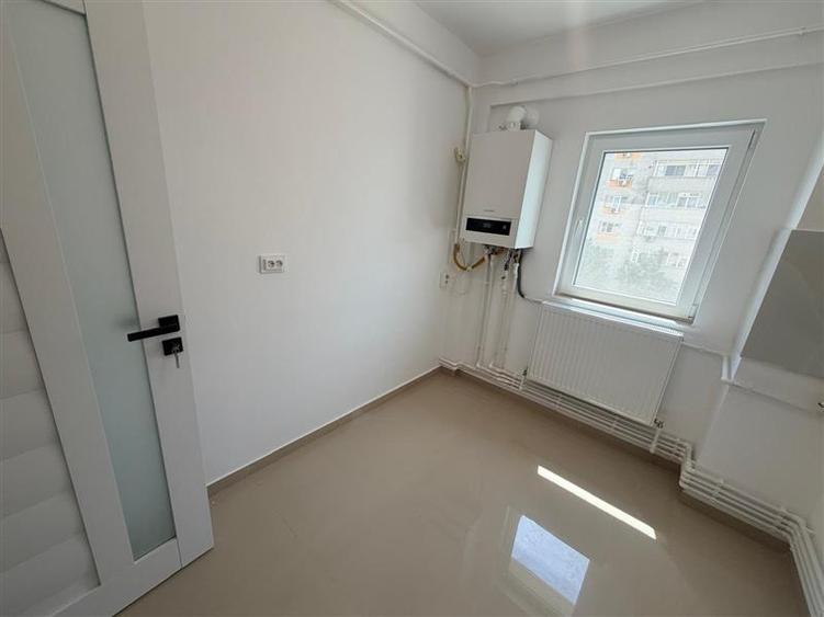 Apartament cu 2 camere decomandat în Dacia