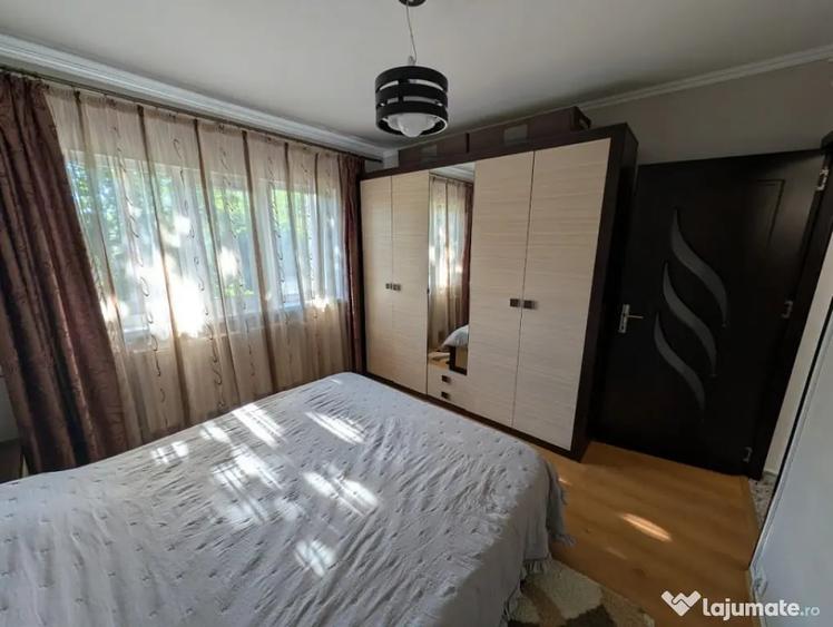 Apartament cu 2 camere decomandat în George Enescu